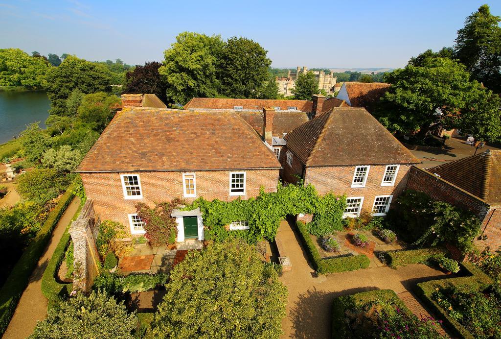 Leeds Castle Stable Courtyard Bed And Breakfast Maidstone Ngoại thất bức ảnh