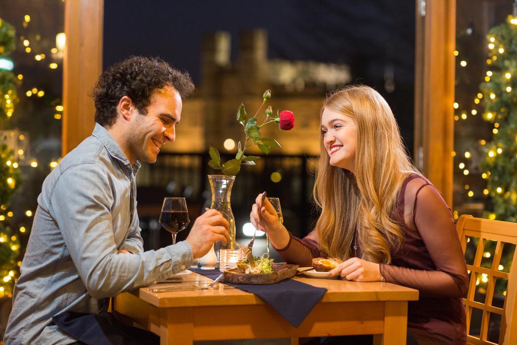 Leeds Castle Stable Courtyard Bed And Breakfast Maidstone Ngoại thất bức ảnh